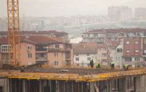 INS: Lucrările de construcţii au crescut cu 11,2% în primele şapte luni